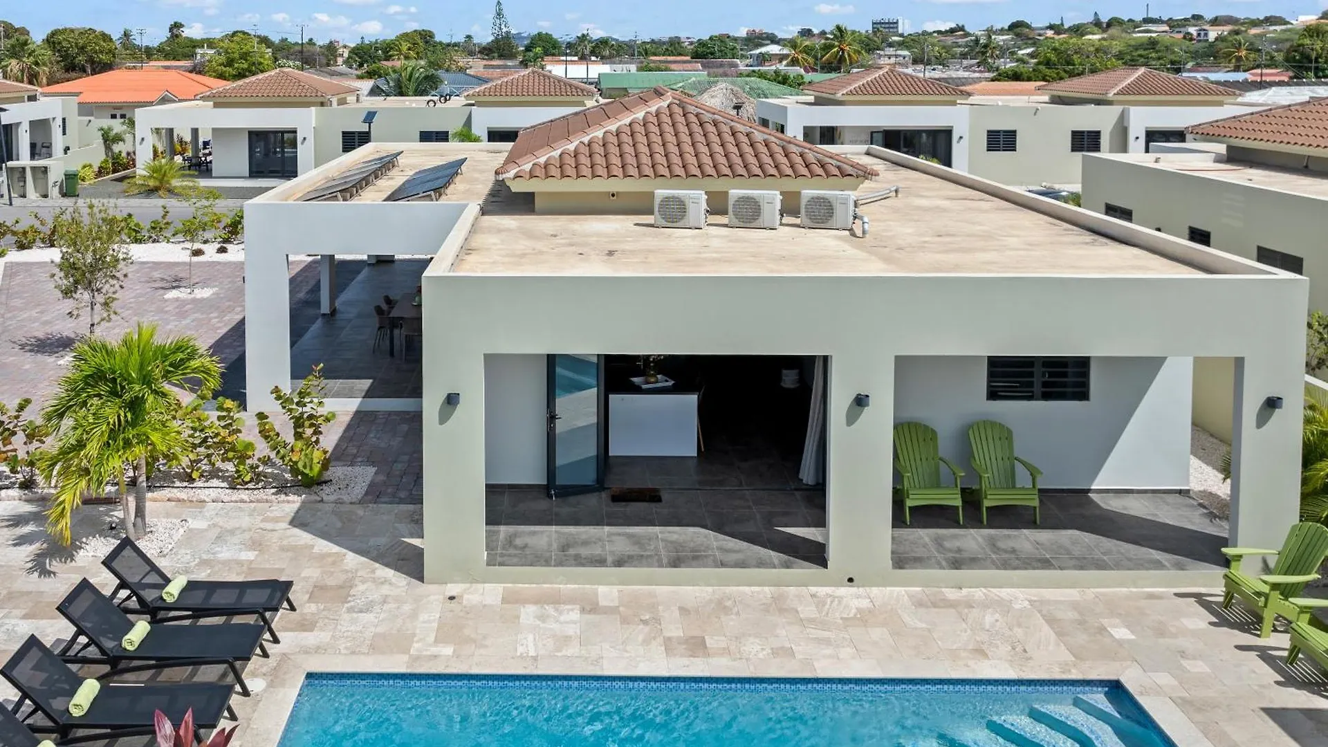 Villa Amber Met Privezwembad, Mambo Beach Willemstad 0*,
