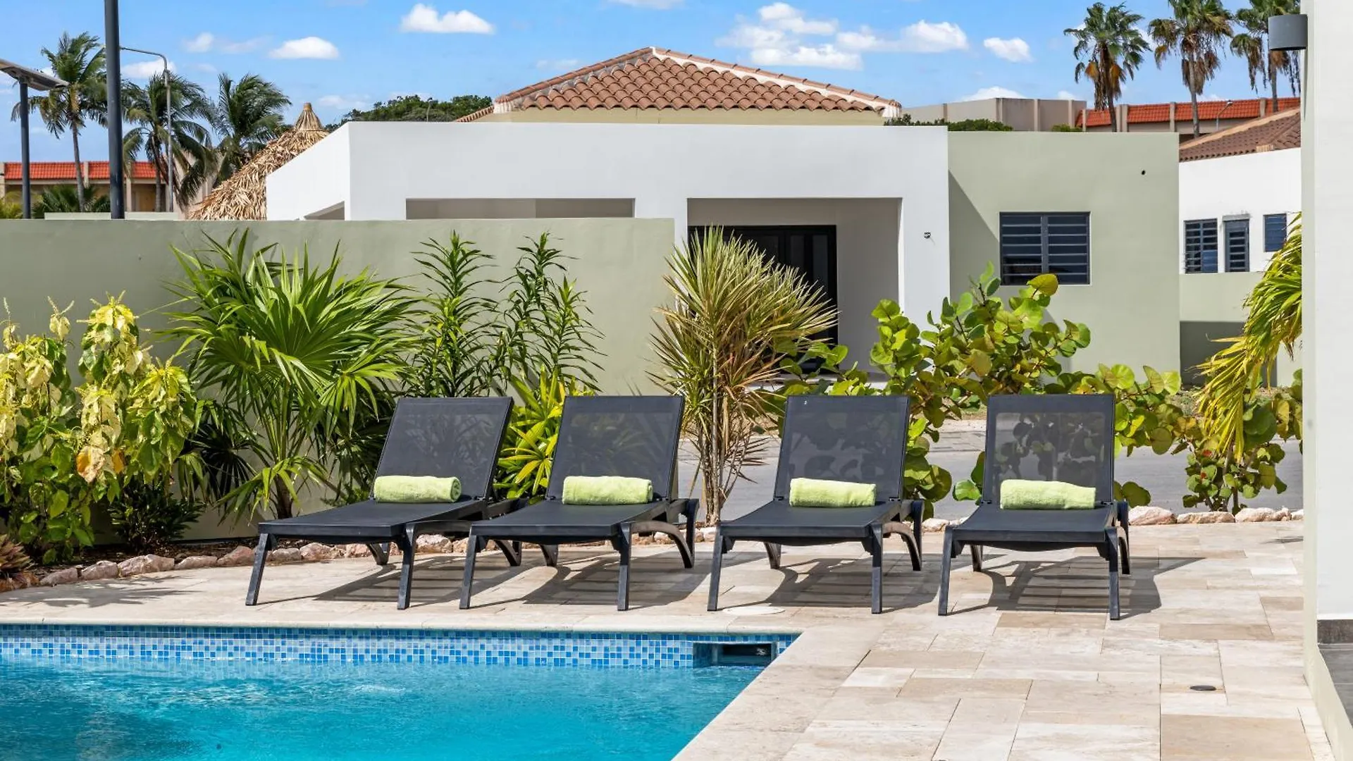 Villa Amber Met Privezwembad, Mambo Beach Willemstad Apartamento