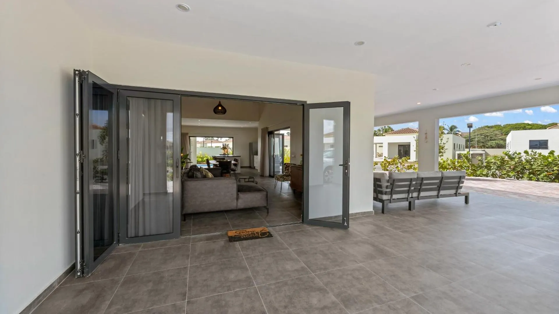 Villa Amber Met Privezwembad, Mambo Beach Willemstad Apartamento